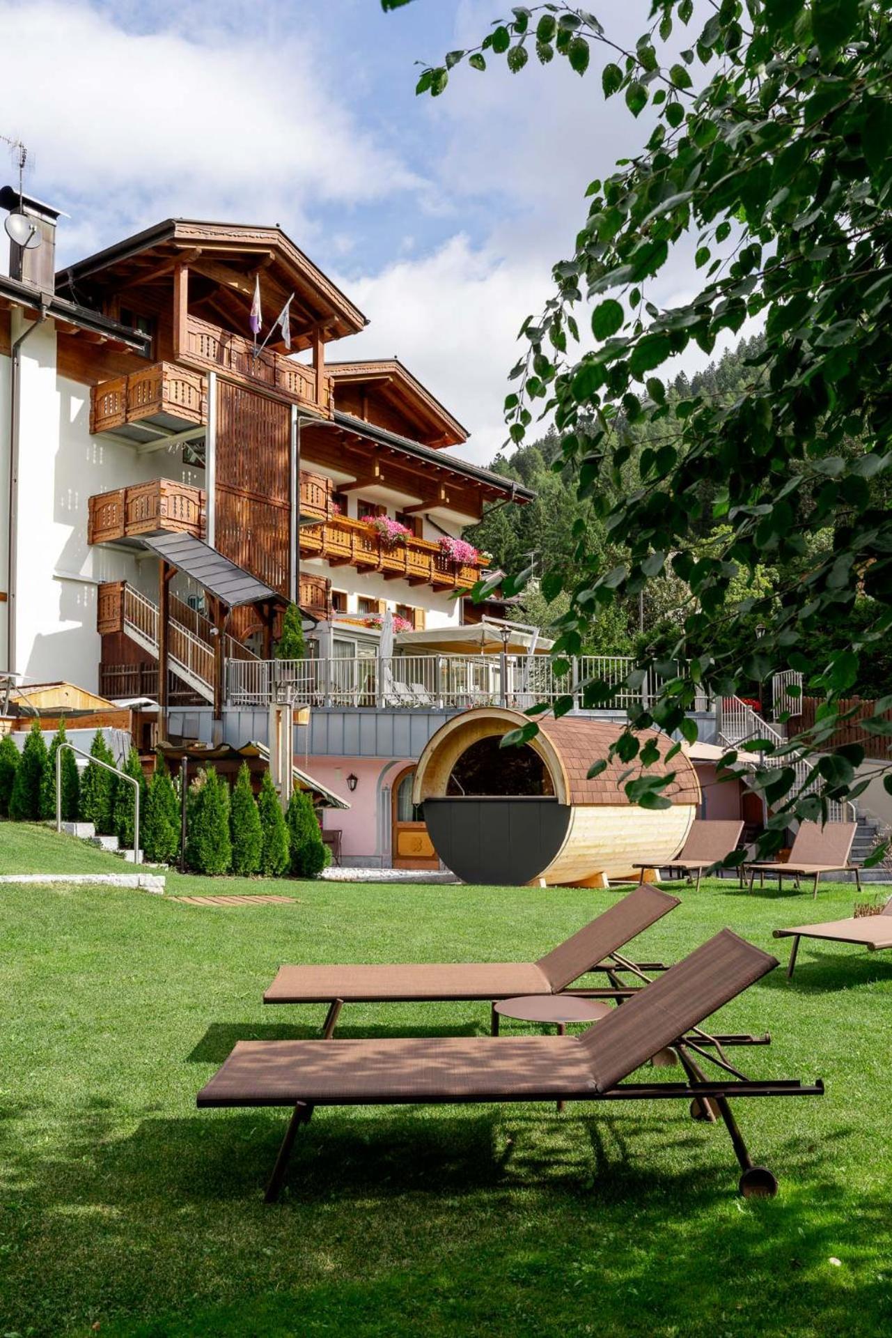 Hotel Gianna Madonna di Campiglio Ngoại thất bức ảnh