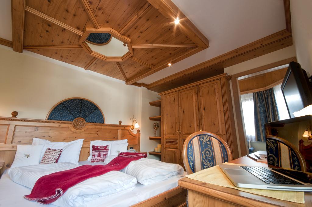 Hotel Gianna Madonna di Campiglio Ngoại thất bức ảnh
